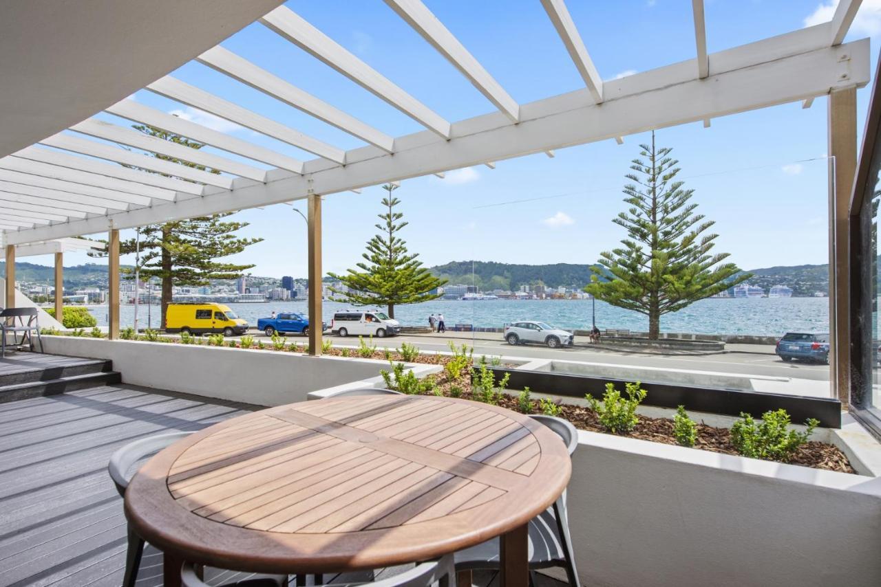 Bay Suites - 328 Oriental Parade Wellington Eksteriør bilde