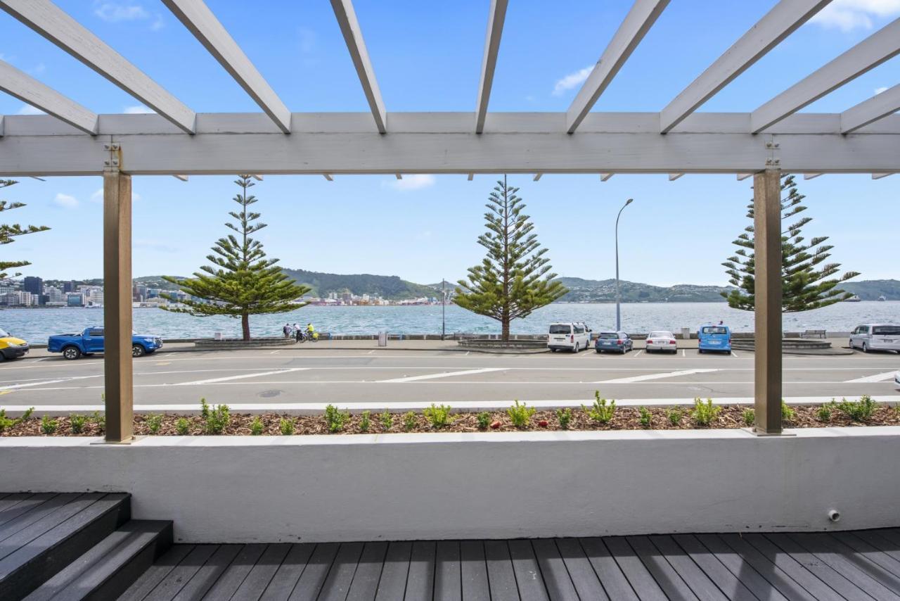 Bay Suites - 328 Oriental Parade Wellington Eksteriør bilde
